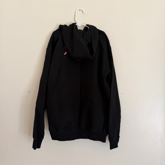 Spider-Man Marvel Universal Studios Hoodie Youth Large Black Embroidered Logo - Picture 2 of 7